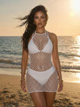 Cargar la imagen en la vista de la galería, The dress worn walking, showing how the net moves and where the hem falls
